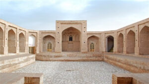 Read more about the article کاروانسرای عباسی قصر شیرین