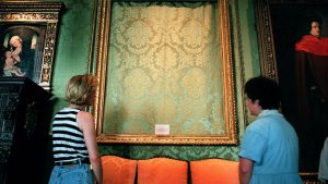 Read more about the article بزرگ‌ترین سرقت‌های موزه‌ای تاریخ از لوور تا گاردنر بوستون