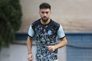 Read more about the article منیر الحدادی اهداف مالی و رویای ملی‌پوش شدن را دلیل اصلی حضور در استقلال دانست